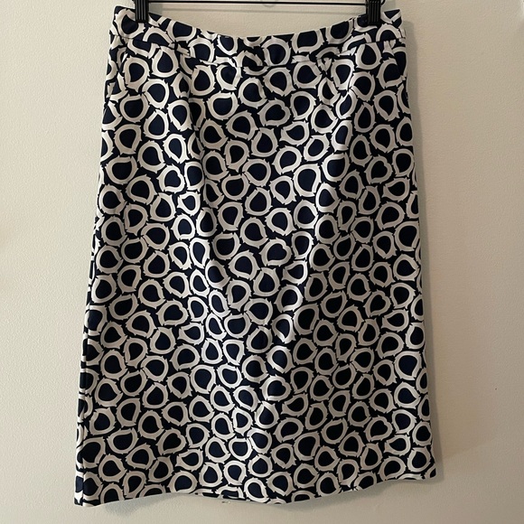 Pencil Skirt - Picture 1 of 4